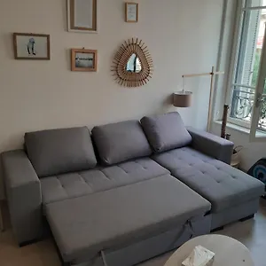 Magnifique De Gamme Entier T2 Vieux Port Marseille